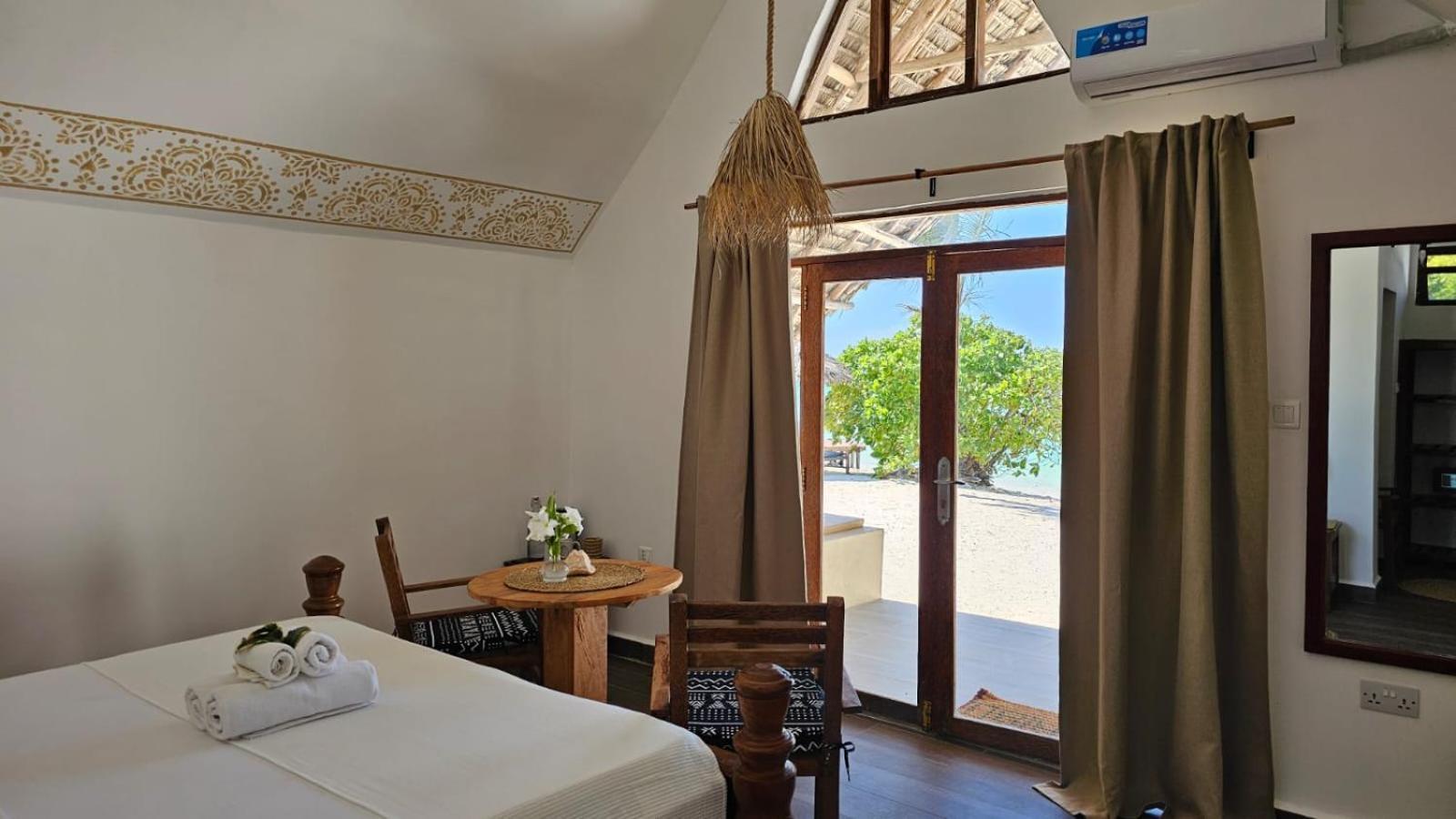 Juana Ocean Villas Makunduchi Exterior foto